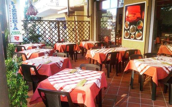 T-Eight pizzeria trattoria