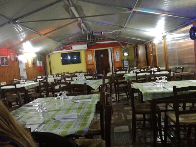 Pizzeria Bisteccheria Pizza Folle