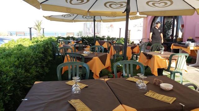 Ristorante Nora Beach Palm