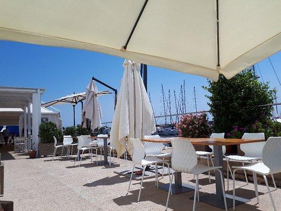 Sant'Elmo Bar & Restaurant